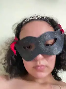 MaxMaddiey's cam snapshot