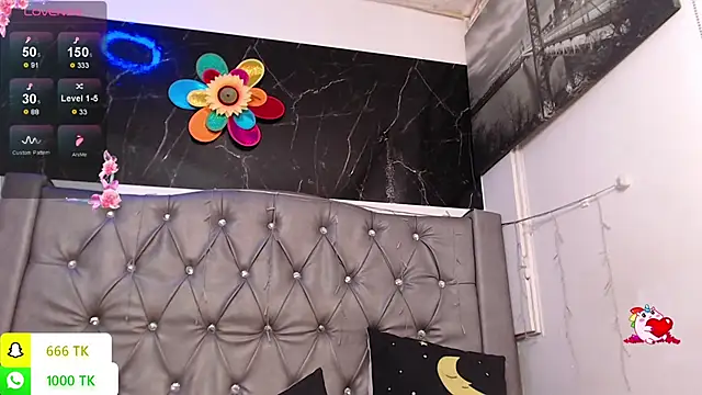 LAILAGUMMY's cam snapshot