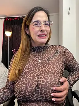 Alessandra_Schmoll's cam snapshot