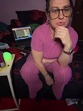 Milfshortcakes's cam snapshot