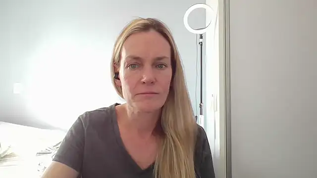 Annylove1's cam snapshot