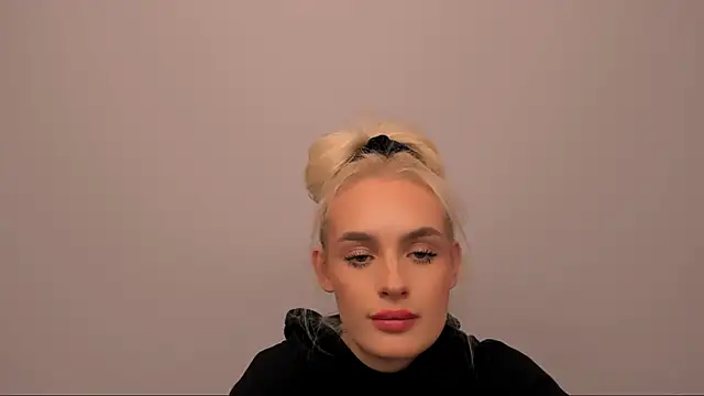 OliviaKisss's cam snapshot