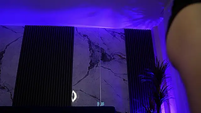 KimmBlaze's cam snapshot