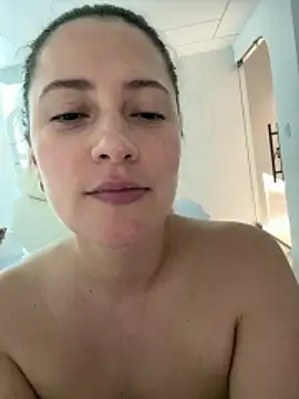 Shiarami live sex cam