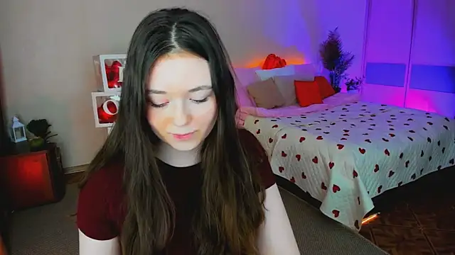 AlluringLookk's cam snapshot