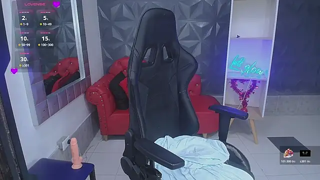 mariana_blondee's cam snapshot