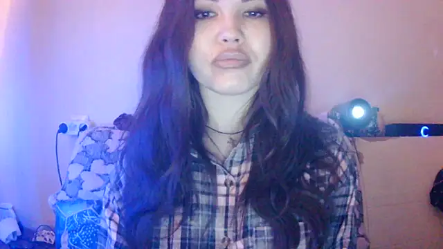 Hoyloria's cam snapshot