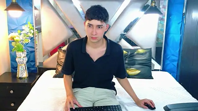 Kygo_Williams live sex cam