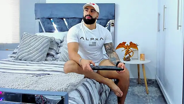 Zack_Froone's cam snapshot