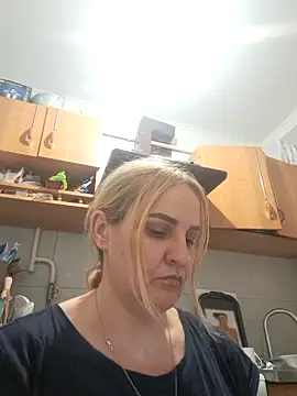 Malichkaanna30's cam snapshot