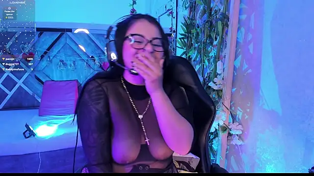 EternaAura's cam snapshot