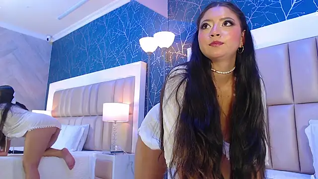 KiaraEverly's cam snapshot