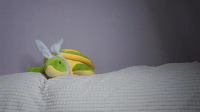 SunnivaCovil live sex cam