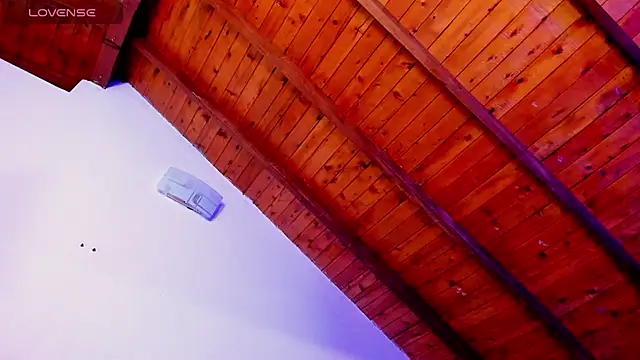 Tom_Bailey's cam snapshot