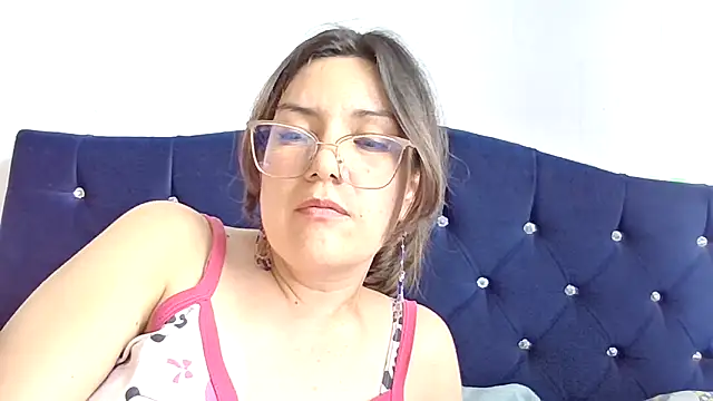 princessbella93's cam snapshot