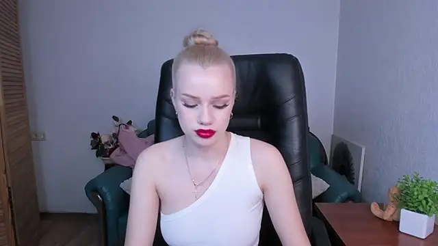 Stacy_Western's cam snapshot