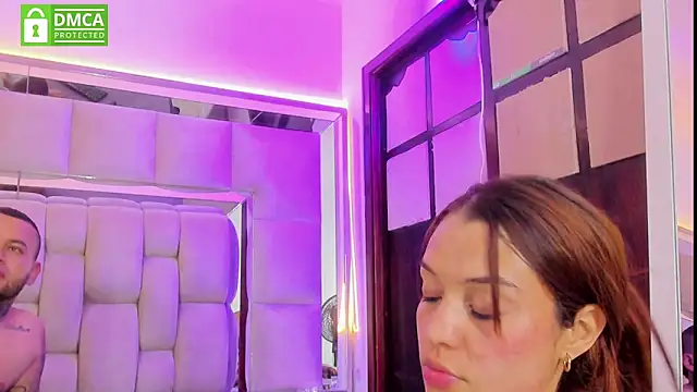 Bellahot387 live sex cam