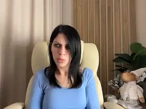 InjaAtHome's cam snapshot