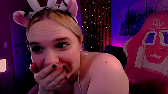 Fancy_Bella's cam snapshot