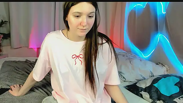 Raven_Crowe's cam snapshot