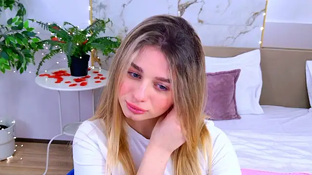 SweetyLicky's cam snapshot