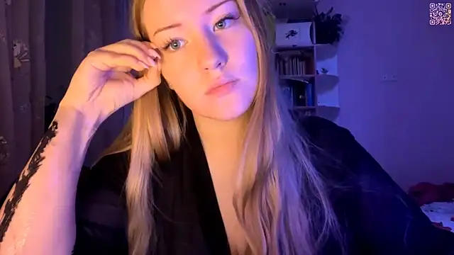 PandaFluff's cam snapshot