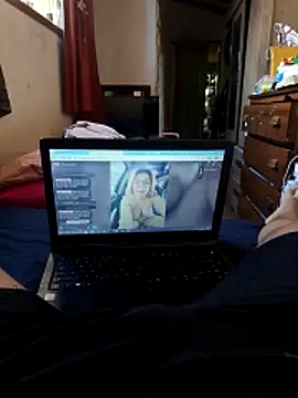 Gustavo52367 live sex cam