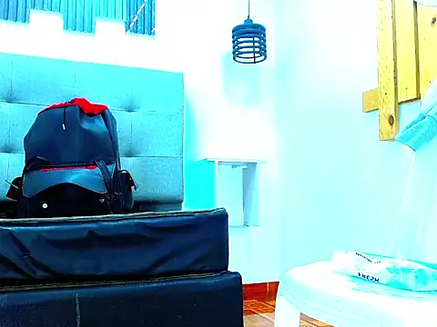 Hot_Latino_x live sex cam