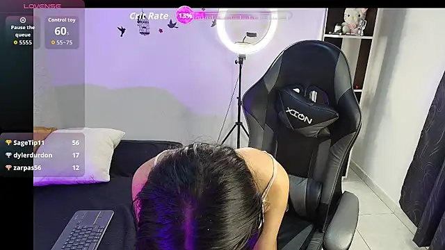 BelaVelvet_'s cam snapshot