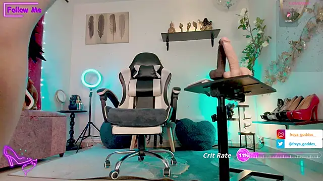 freya_goddes_ live sex cam
