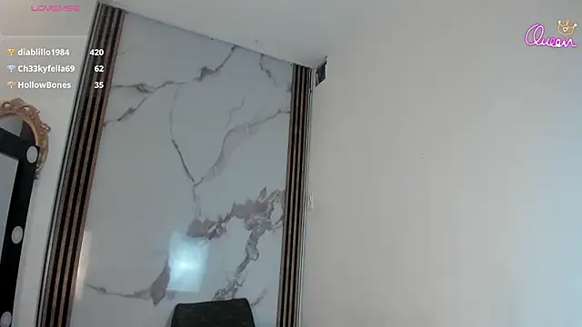 Celestte_beautiful's cam snapshot