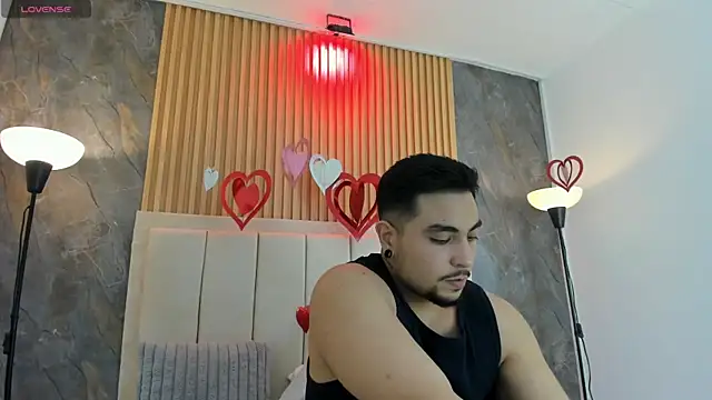 marcus_harris live sex cam