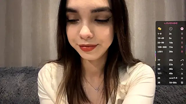 Cutie_VaIery live sex cam