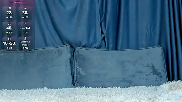 lunaliii's cam snapshot