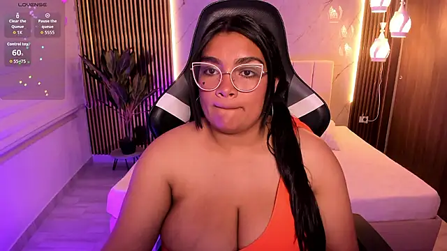 Lyra_Black_'s cam snapshot