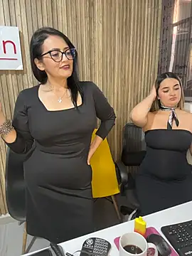 Antonella_Julieta live sex cam