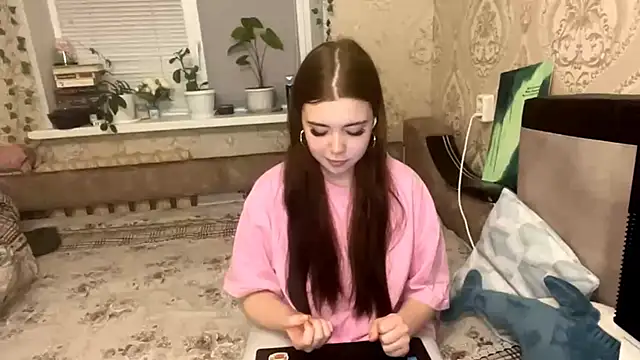 ArnaGrace's cam snapshot