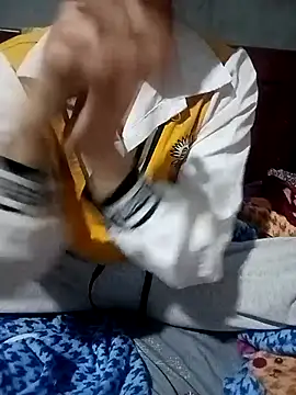 Hayaya11's cam snapshot