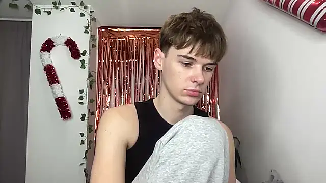 YourMilkyGuy live sex cam