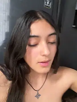 _tina_9's cam snapshot