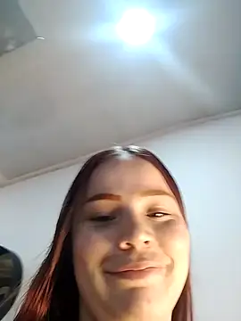 Crystaa12's cam snapshot