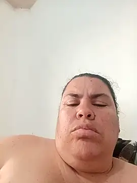 yaneth_'s cam snapshot