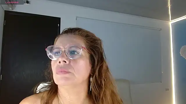 channelsmith_55's cam snapshot