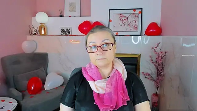 AlexandraKind's cam snapshot