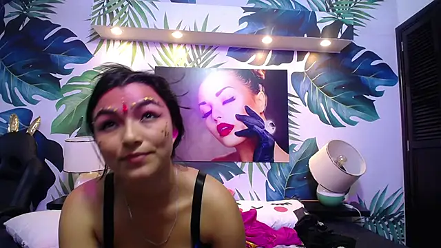 gurisha_priya's cam snapshot