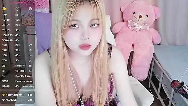 -Anya-666-'s cam snapshot