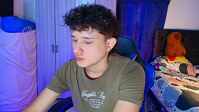 Nathan_Bluee live sex cam