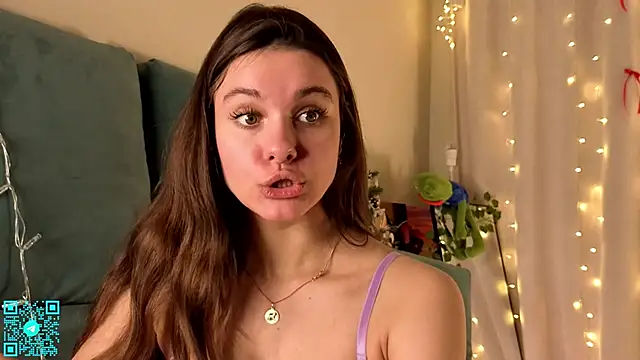 chloemilka's cam snapshot