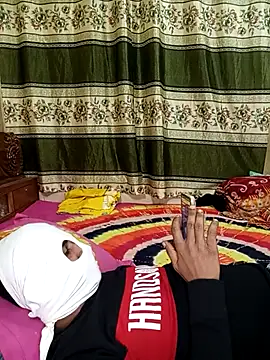 Romentic_Couple's cam snapshot