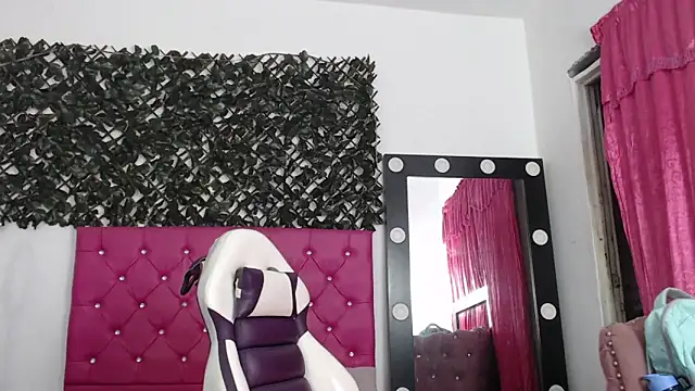 michel_cardona's cam snapshot